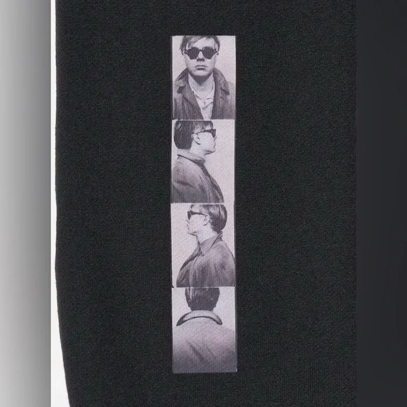 Uniqlo x KAWS + Warhol Graphic Sweatshirt Black size S - Picture 2 of 13